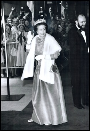 Oct 1, 1984, Royal Gala, outside hall tspa_0123336f[1]